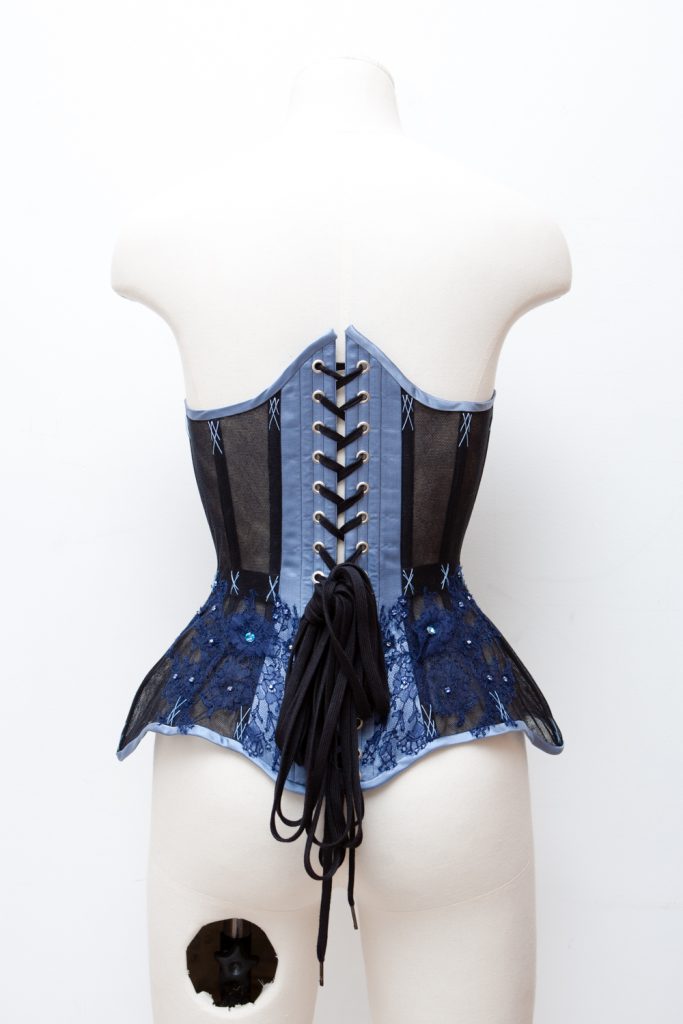 https://www.karolinalaskowska.co.uk/wp-content/uploads/2018/02/Karolina-Laskowska-blue-corset-4-683x1024.jpg